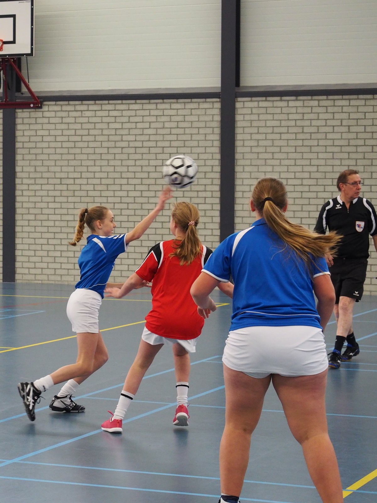 Korfbal B2_28 november-003.JPG